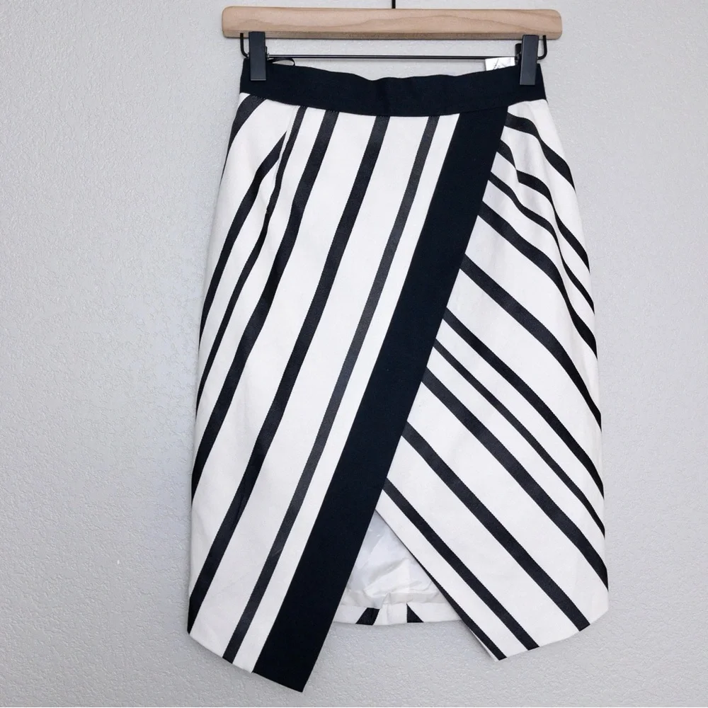 H&M Striped Wrap Skirt 4 Ivory Black High Waisted Lined Front Slit